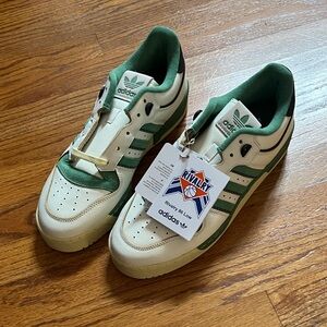 Adidas Rivalry Low Green and Cream Sneakers